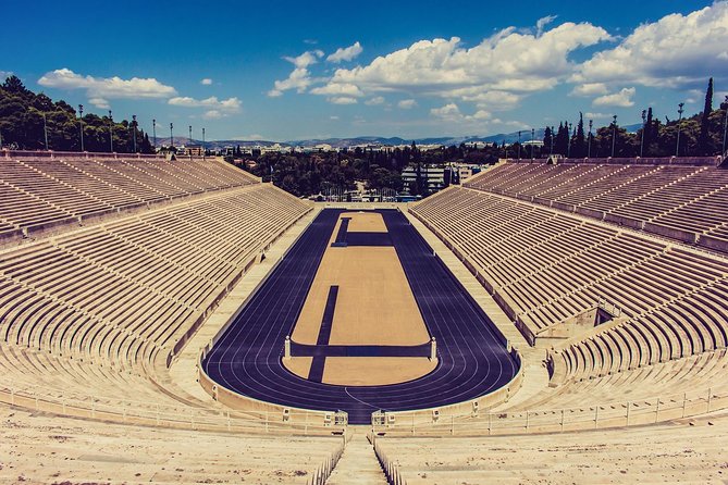 11-Day Tour of Athens, Mykonos, Delos, Santorini & Crete - A tight 11-day route that moves you from marble to Cyclades to Minoans