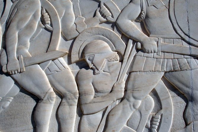 2 Day Private Tour Of Delphi, Thermopylae & Meteora From Athens - Day 1: Delphi’s oracle world and the museum you shouldn’t skip