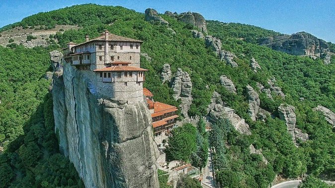 2 Day Private Tour of Meteora & Thermopylae From Athens - Thermopylae and the museum that turns a name into a place