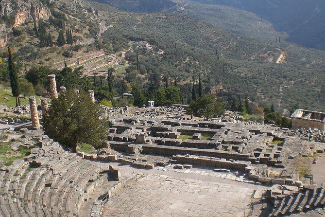 2-Day Trip to Delphi from Athens - Day 2: 6 hours free in Delphi village (use it wisely)