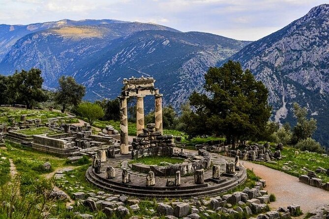 2 Days Peloponnese Tour : Ancient Olympia - Corinth, Mycenae Nafplio Epidaurus - Corinth Canal and Ancient Corinth: Big Views, Real Context