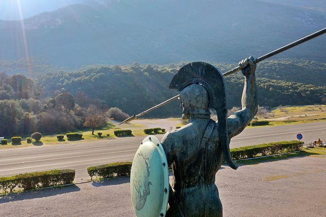 2 Days Private Tour: Delphi & Meteora - Thermopylae: Leonidas’ battlefield with story-tech inside the memorial