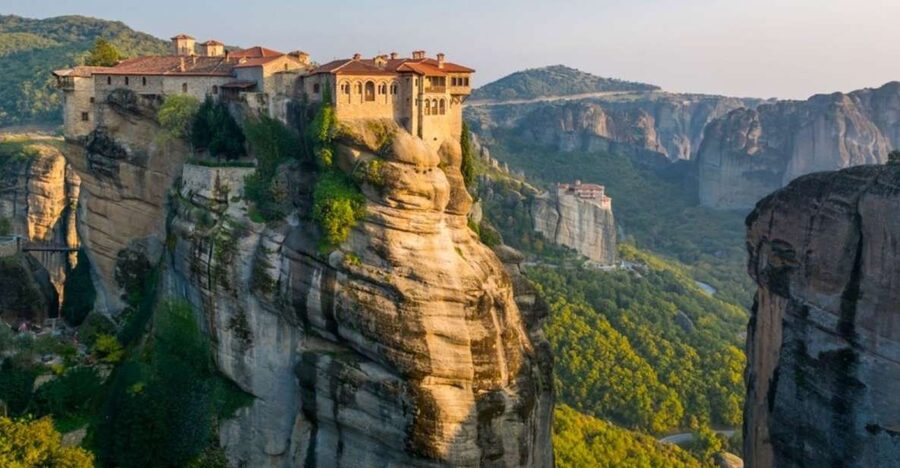 2Day Delphi&Meteora with Official guide,tickets,hotel pickup - Athens pickup and the reality of a long coach day