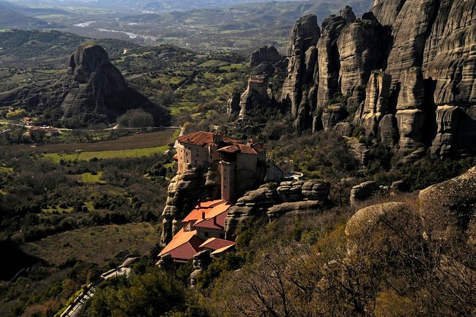 3 Days private tour- Meteora Rocks & Monasteries, Delphi/ Apollo Oracle, Thebes - Day 3 Thebes and the oracle-route vibe: from Levadia springs to museum time