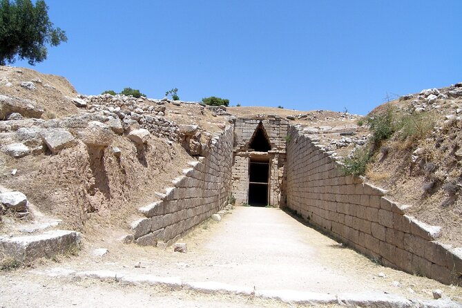5-Day Best of: Nafplio Mycenae Epidaurus Olympia Zakynthos island Delphi Meteora - Delphi Day 4: Delphi Oracle Area, the Tholos Stop, and a Sunset First Look at Meteora