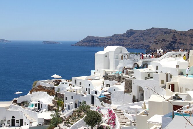 5-Day Tour in Mykonos & Santorini Sun & Sea - Santorini Transfer Day: Oia First, Fira Later