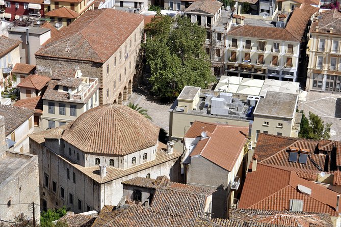 9-Day Ultimate Greek Experience: Peloponnese, Delphi, Zagori, Meteora, Vergina - Day 5: Caves of Lakes, the rack railway to Kalavrita, and the bridge to Delphi