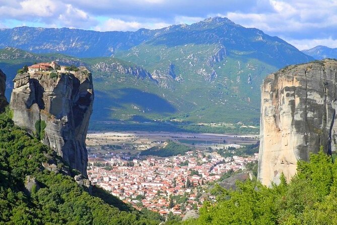 A unique day private tour to Meteora Monasteries from Athens - Key things to know before you go