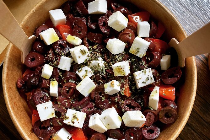 A Vegan Friendly Food Tour Of Athens - Who This Tour Fits Best (and What to Prepare)