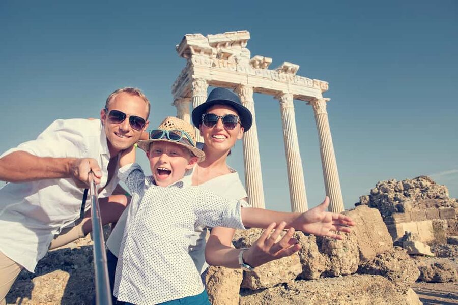 Acropolis and Parthenon: Guided Tour in Italian with Skip-the-Line Ticket - Why the Acropolis feels different with a live Italian guide