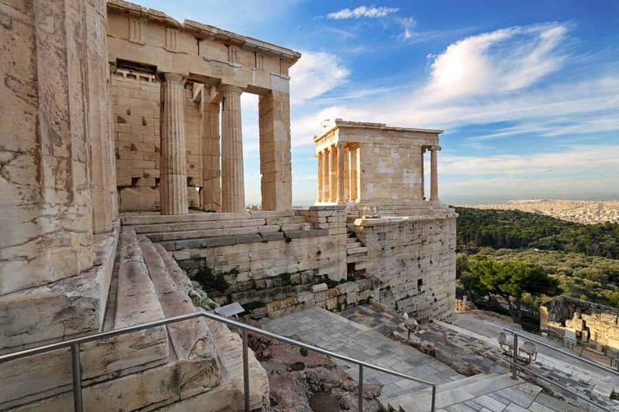 Acropolis Self-Guided Smartphone Tour w/Audio & 3D(No entry) - The audio guide: stories you can control with your own pace