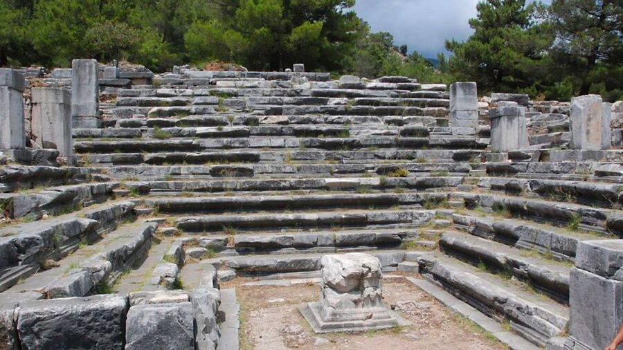 Ancient Agora: E-Ticket w/Treasure Hunt Tour on your phone - Who This Fits Best (and Who Might Want Something Different)