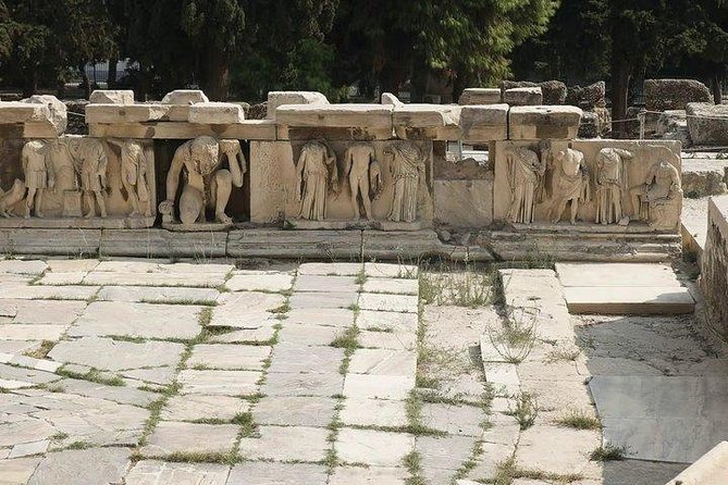 Ancient Athens tour: Acropolis, Parthenon and Acropolis Museum - Guides make or break it: what you should look for