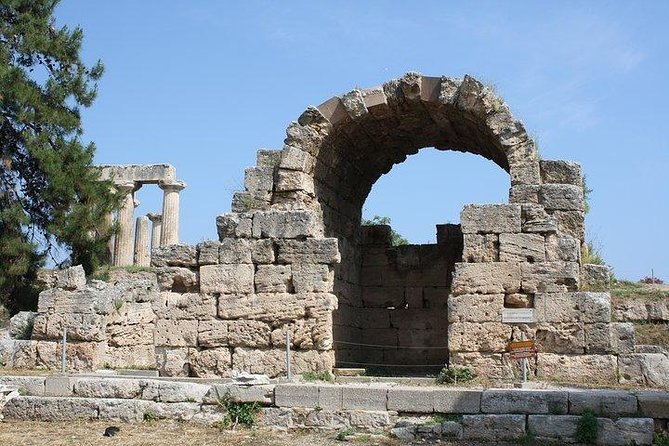 Ancient Corinth, Temple of Hera, Blue Lake full day private tour from Athens - Temple of Apollo and Akrokorinthos: two different kinds of ruins