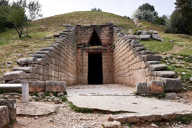 Ancient Corinthos, Mycenae & Nafplio - Private Full Day Tour from Athens - Peloponnese in one day: the route that keeps it coherent