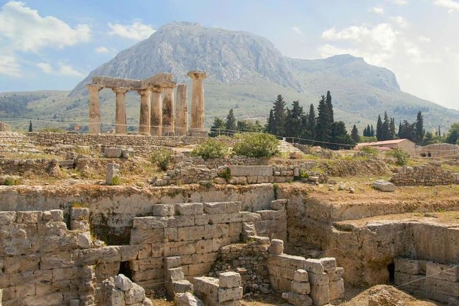 Argolis Olympia & Delphi Three-Day Tour - Day 3: Delphi sanctuary highlights plus Arachova and Hosios Loukas