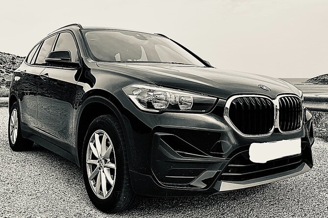 Arrival/Departure & Point to Point Transfer Services in Mykonos - The ride experience: air-conditioning, Wi-Fi, and a premium SUV