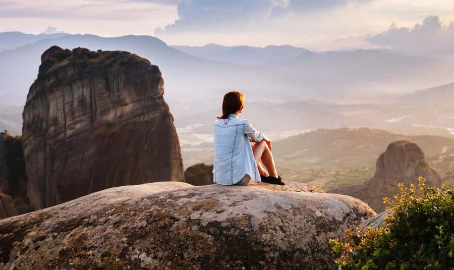 Athens: 2-Day Meteora Monasteries/Caves Tour and Hotel Stay - Timing issues: where the tour can feel like waiting