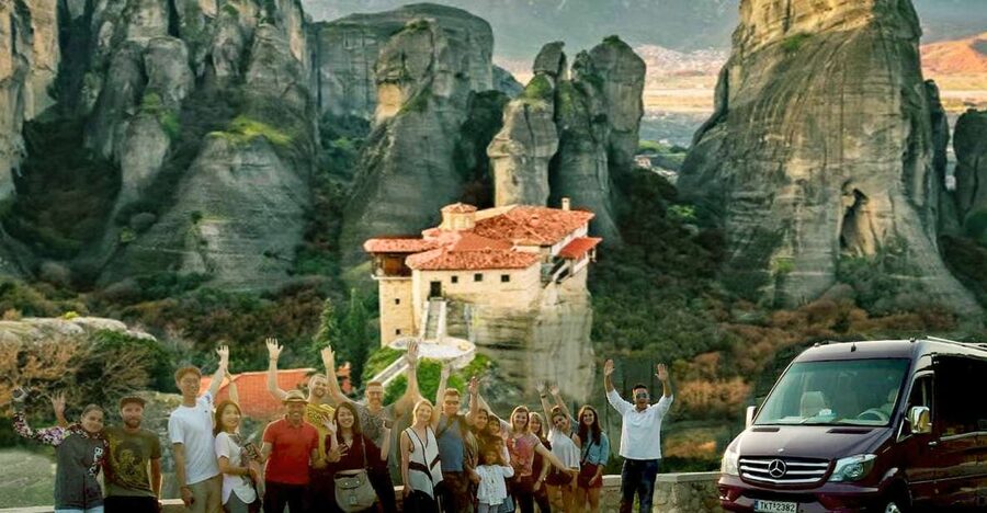 Athens: 2-Day Meteora Tour in Spanish with Guide & Hotel - Key things to know before you go