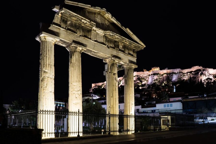 Athens: 2-Hour Highlights Tour by E-Bike After Sunset - Odeon of Herodes Atticus to Hadrian’s Arch: Ancient Landmarks in Motion
