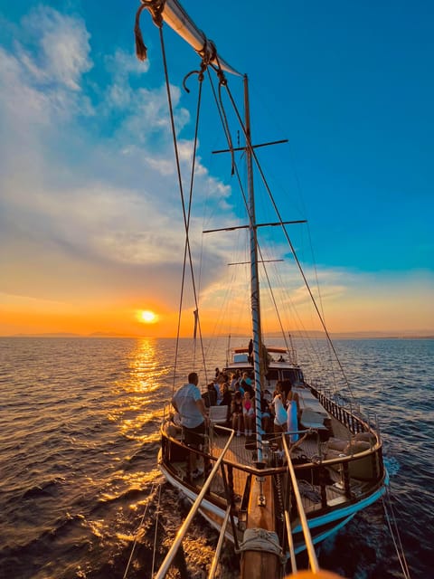 Athens: 3-Hour Sunset Cruise with Swim Stop, Snacks & Drinks - First minutes onboard: what the 3-hour format feels like