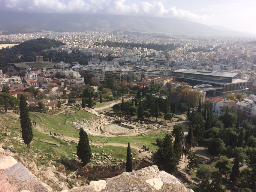 Athens: Acropolis and Μuseum Private Guided Tour - Walking up the Sacred Rock: from Herodes Odeon to summit views