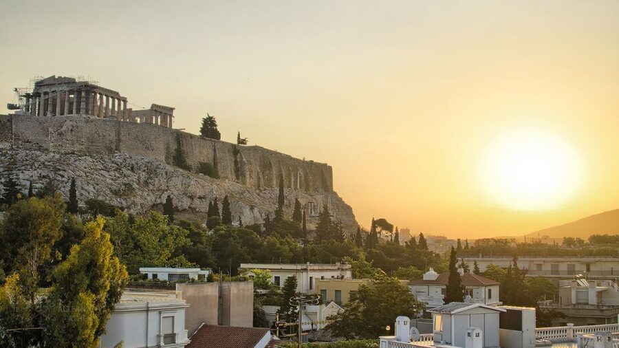 Athens: Acropolis Beat the Heat Guided Tour - Propylaia moment: the gateway feeling