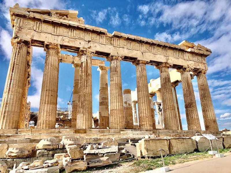 Athens: Acropolis Guided Tour in Spanish-Option Tickets - Parthenon and Erechtheion: two styles, two kinds of attention