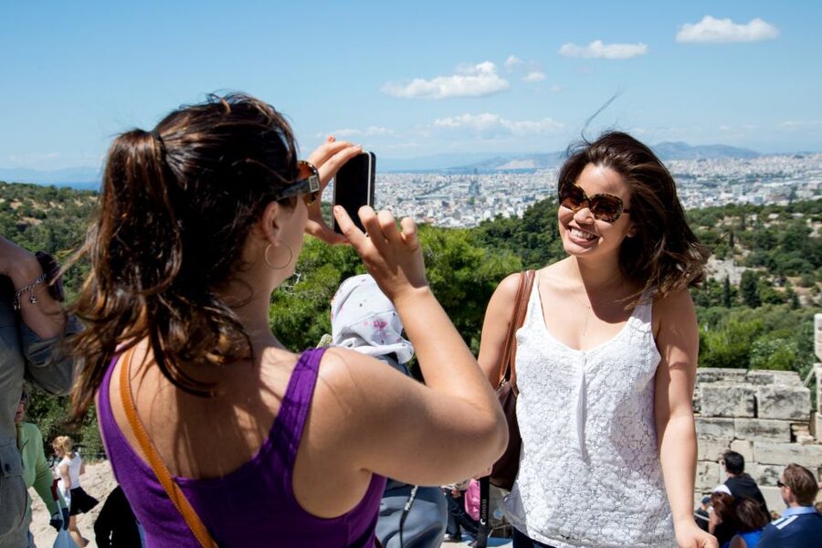Athens: Acropolis, Parthenon & Acropolis Museum Guided Tour - Why the Acropolis + Museum combo works (and where it can feel like a lot)