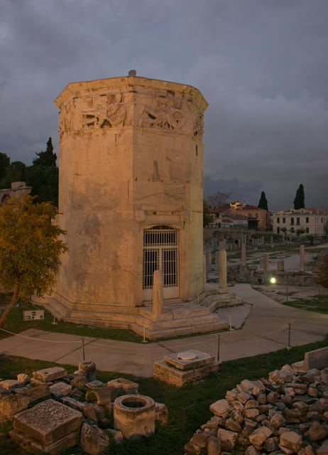 Athens: Acropolis Parthenon best sightseeing 4 hours tour - Vehicle comfort and onboard extras: small things that matter