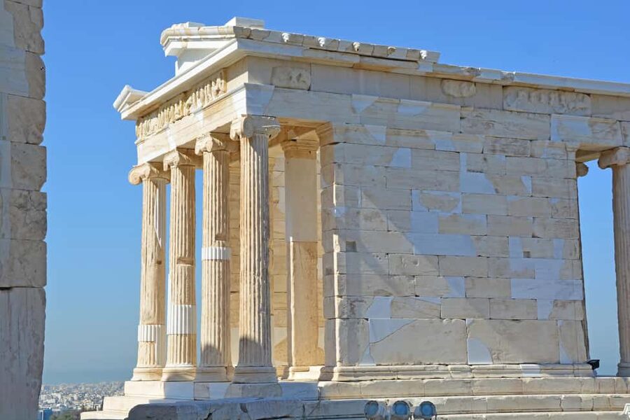 Athens: Acropolis Self-Guided Audiovisual Tour w/ 3D Models - Who this self-guided Acropolis tour fits best
