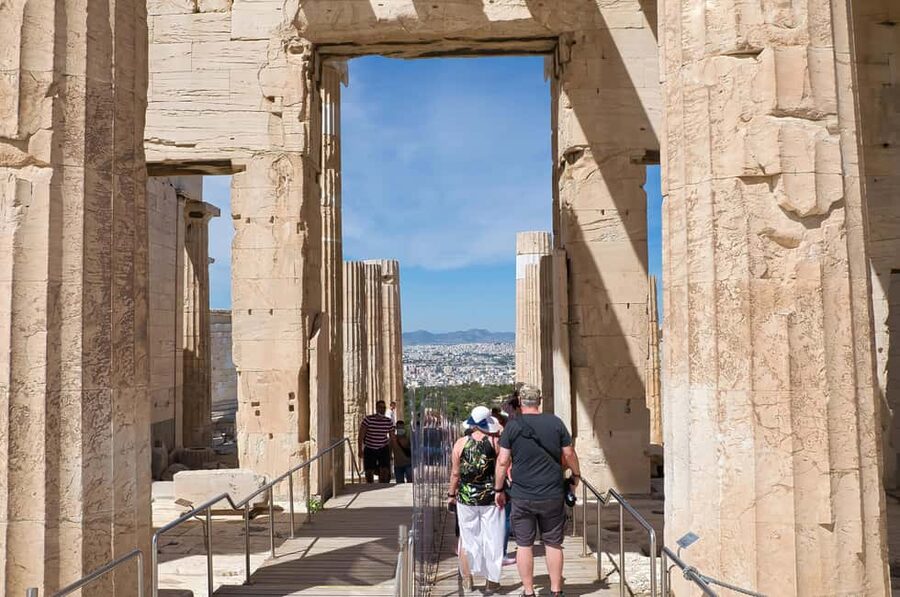 Athens: Acropolis Self-Guided Audiovisual Tour w/ 3D Models - Your monument route: Parthenon, Propylaea, Erechtheion, and more