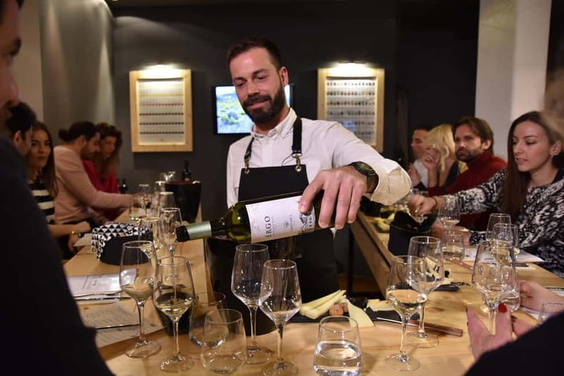 Athens: Acropolis Wine Tasting with Cheese and Olives - Price and Value: Is $44 Worth It?