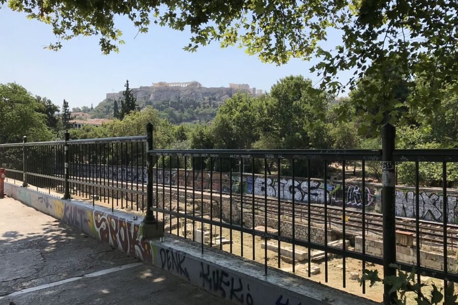 Athens: Acropolis with Museum, Guided Tour & Greek Lunch - Who should book this tour (and who might not)