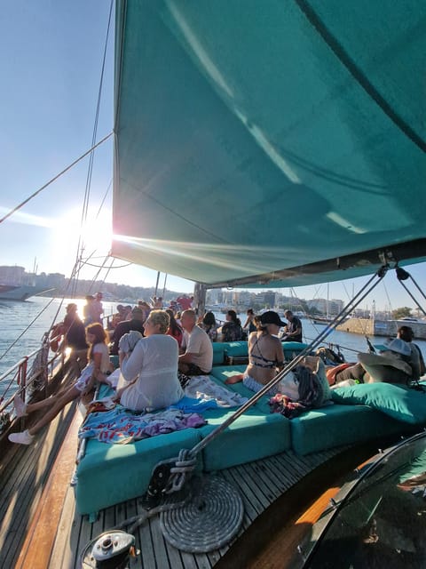 Athens: Agistri, Metopi & Aegina Cruise with Meals & Drinks - Lunch on deck: the Greek buffet part you can trust