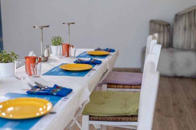 Athens: Around Greece in 5 Dishes: Dinner, Theater & Music - A five-course Athens dinner that teaches you with food