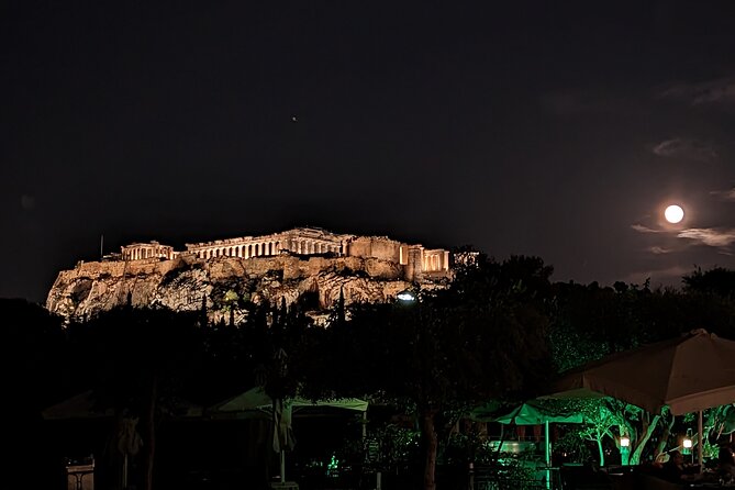 Athens at Night Enchanting Walking Tour and Dinner Delights - Why Athens at Night Feels Different Than Daytime