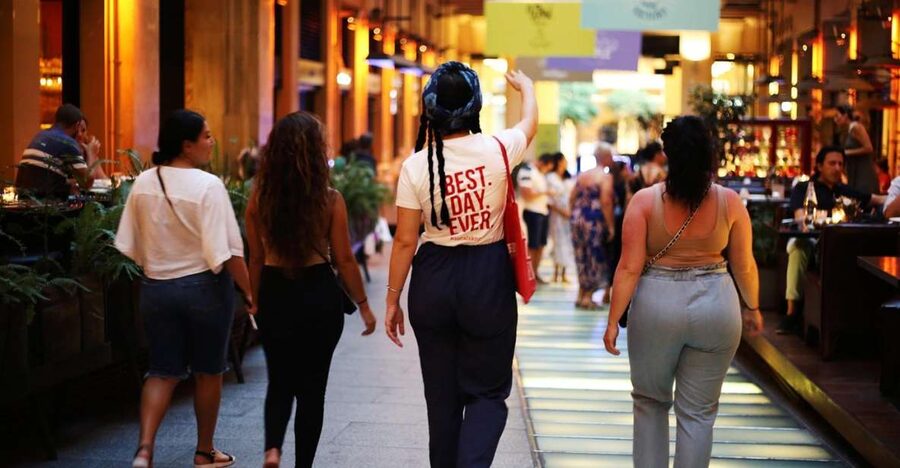 Athens at Twilight Night Tour with Drinks and Meze Dishes - The Moonlight Walk: Myths, Ghost Tales, and Urban Folk Music