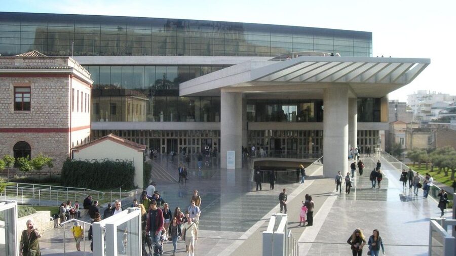 Athens Audioguide - TravelMate app for your smartphone - Should you book the Athens Audioguide on TravelMate?