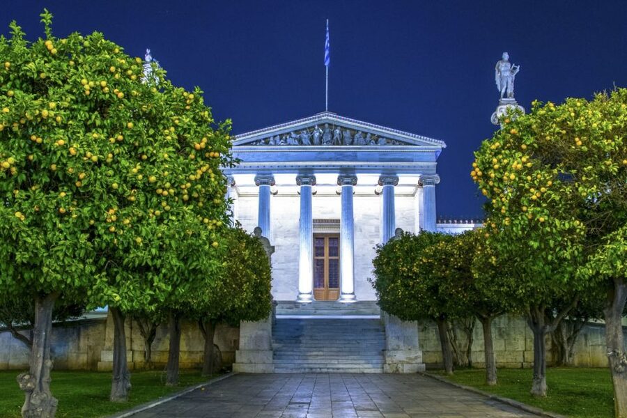 Athens by Night: 4-Hour Guided Private Tour - Syntagma Square: Parliament Lights and the Evzones
