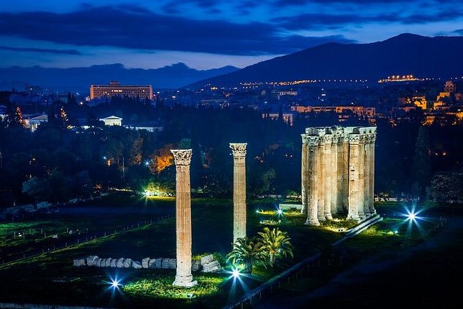 Athens By Night Driving Tour (Highlights) , and Dinner time - Who this tour suits best