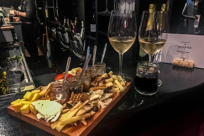 Athens by Night: Small Group Sightseeing with Drinks and Food Tasting - Why Athens by Night feels practical (and not just scenic)