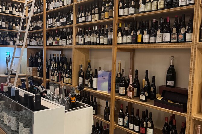 Athens by Night Walking and Wine Tasting Experience - Why the walking + wine format is a great use of your limited time