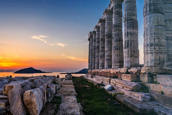 Athens: Cape Sounion and Poseidon Temple Sunset with Audio Guide - Sunset timing, weather reality, and the food situation at Sounion