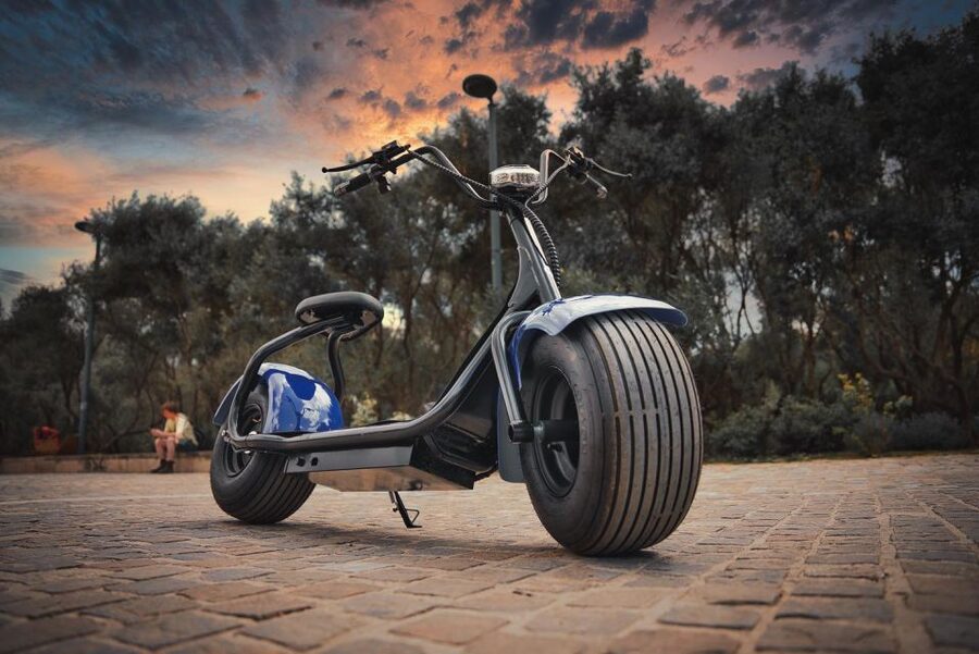 Athens: City Highlights Guided E-Scooter Tour - Tower of the Winds, Fethiye Mosque Museum, and Monastiraki Square energy