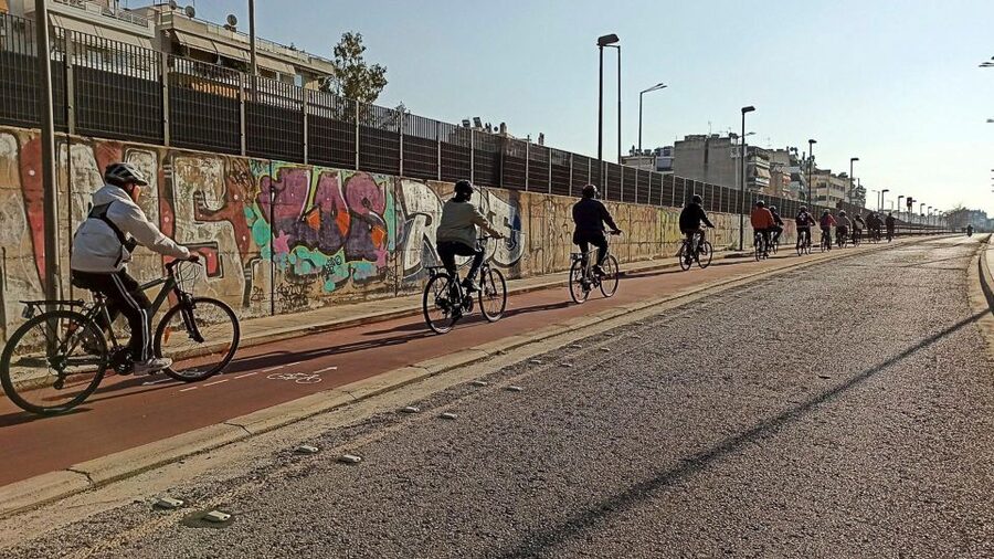 Athens Coastline: Explore by Bike - The bike, the group size, and why safety matters on a city coast ride