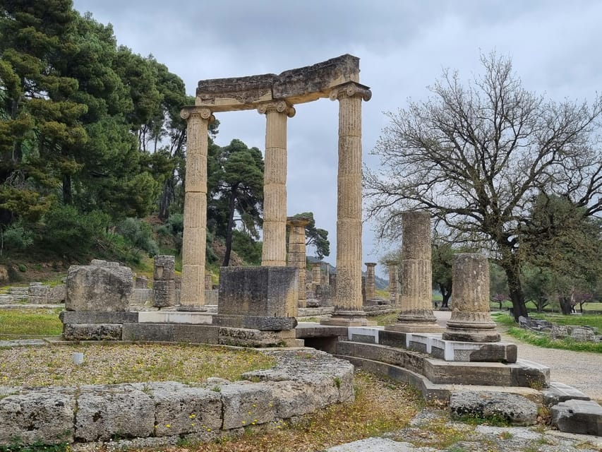 Athens: Corinth Canal and Ancient Olympia Private Trip - Corinth Canal: a quick stop that actually gives you something to see