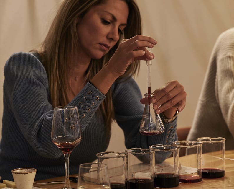Athens: Create Your Own Wine-Workshop under the Acropolis - What happens during the 2 hours: from aromas to your final bottle
