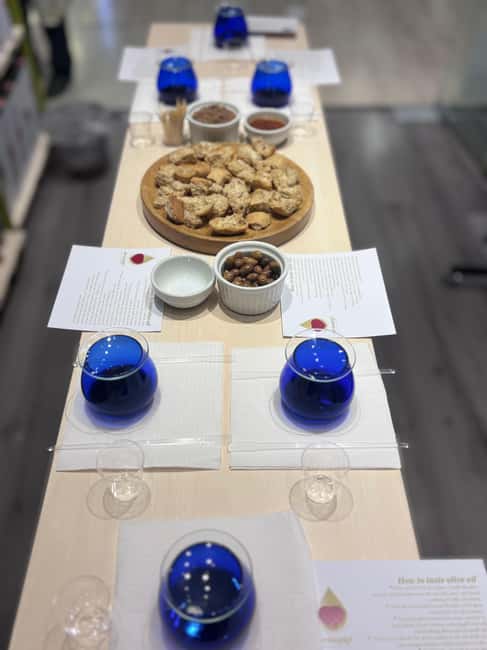 Athens: Cretan Olive Oil Tasting Experience - What you actually taste in 30 minutes