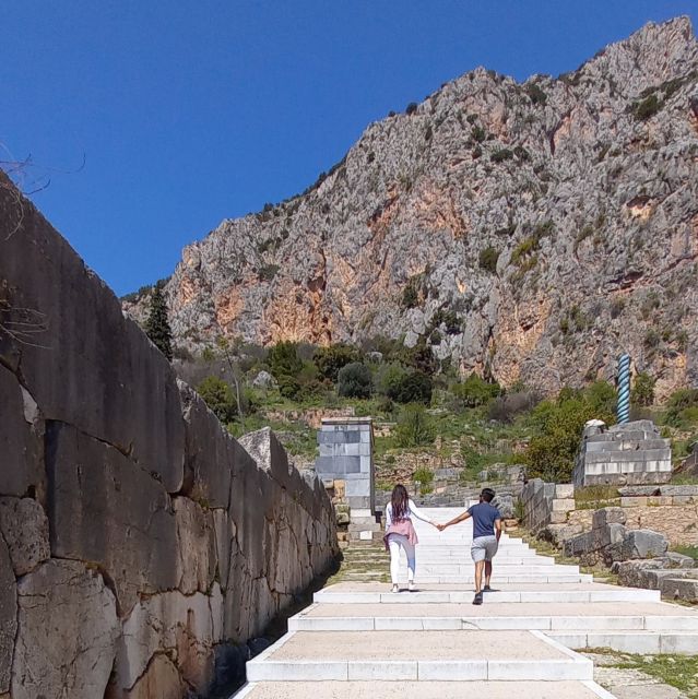 Athens: Delphi, Corycian Cave, and 300 Battlefield Day Trip - Why This Athens Day Trip Feels Different Than a Rush Tour
